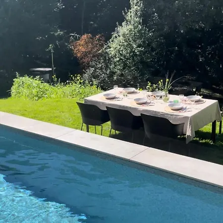 La Canopee Des Arbres, Juliette Ellezelles Exterior foto